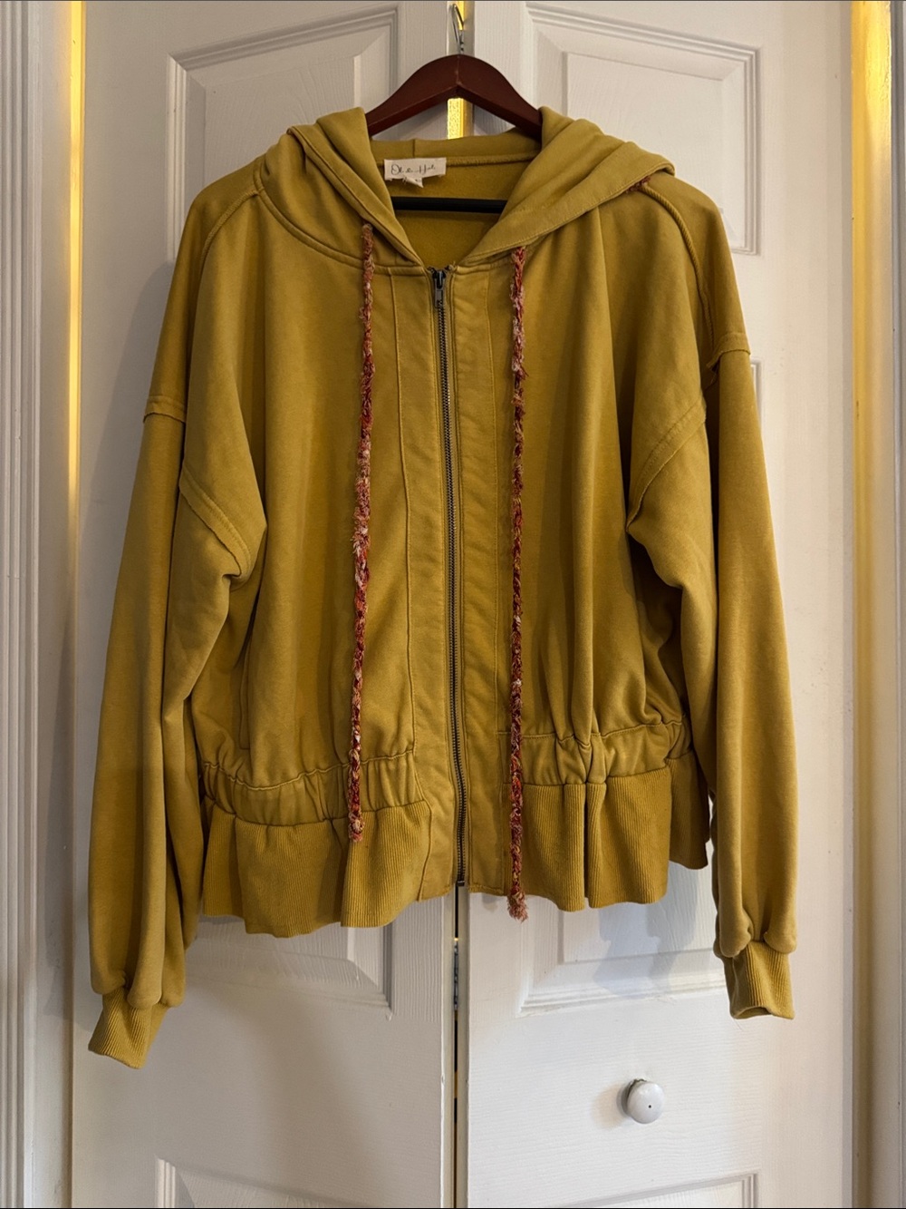 Oli & Hali Boutique Mustard Yellow Hooded Zip-Up Jacket M Oversized NWOT Fall